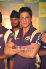 Shahrukh Khan ties up with XXX energy drink for Kolkatta Knight Riders and jersey launch in MCA on 9th March 2010 (41).JPG